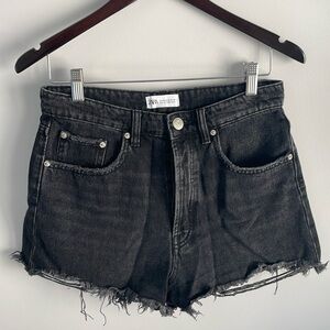 ZARA HIGH WAIST RIPPED DENIM SHORTS